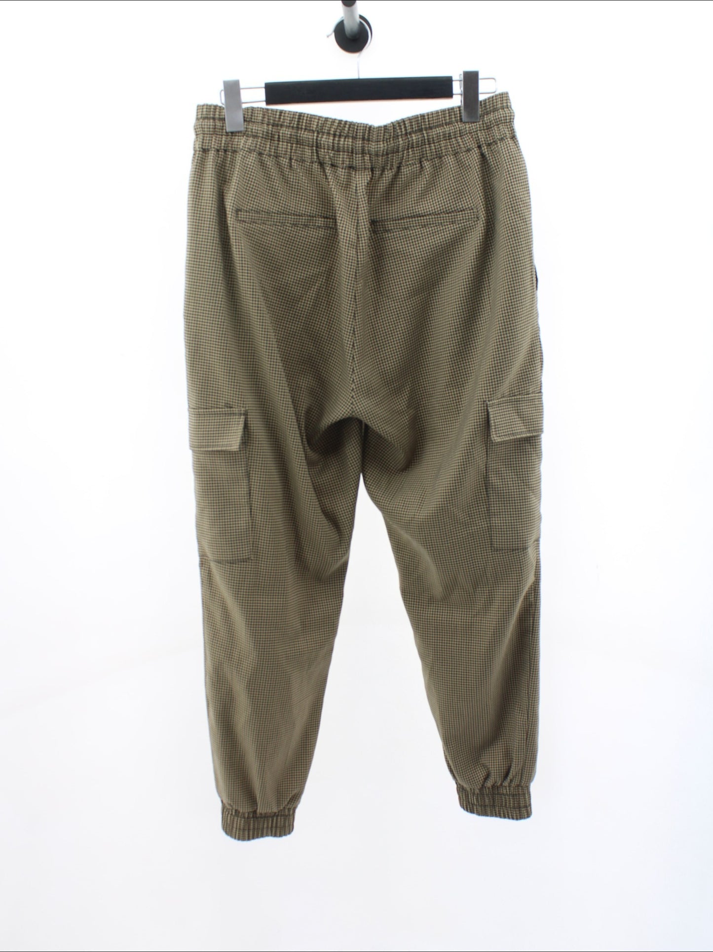 b04037cab4eed777c2405e2e4e21b8b3