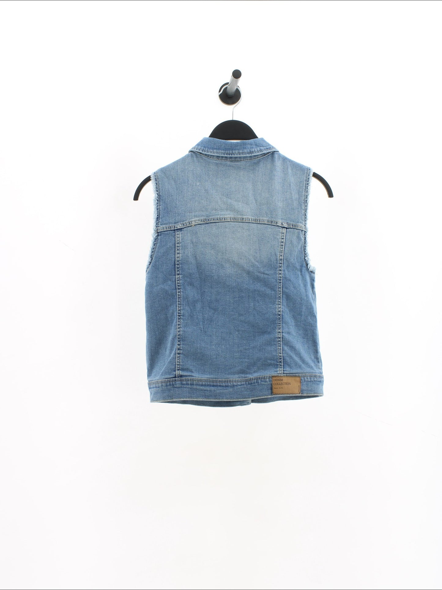 dd88d4b837d1aaaef5c911a03a203de2