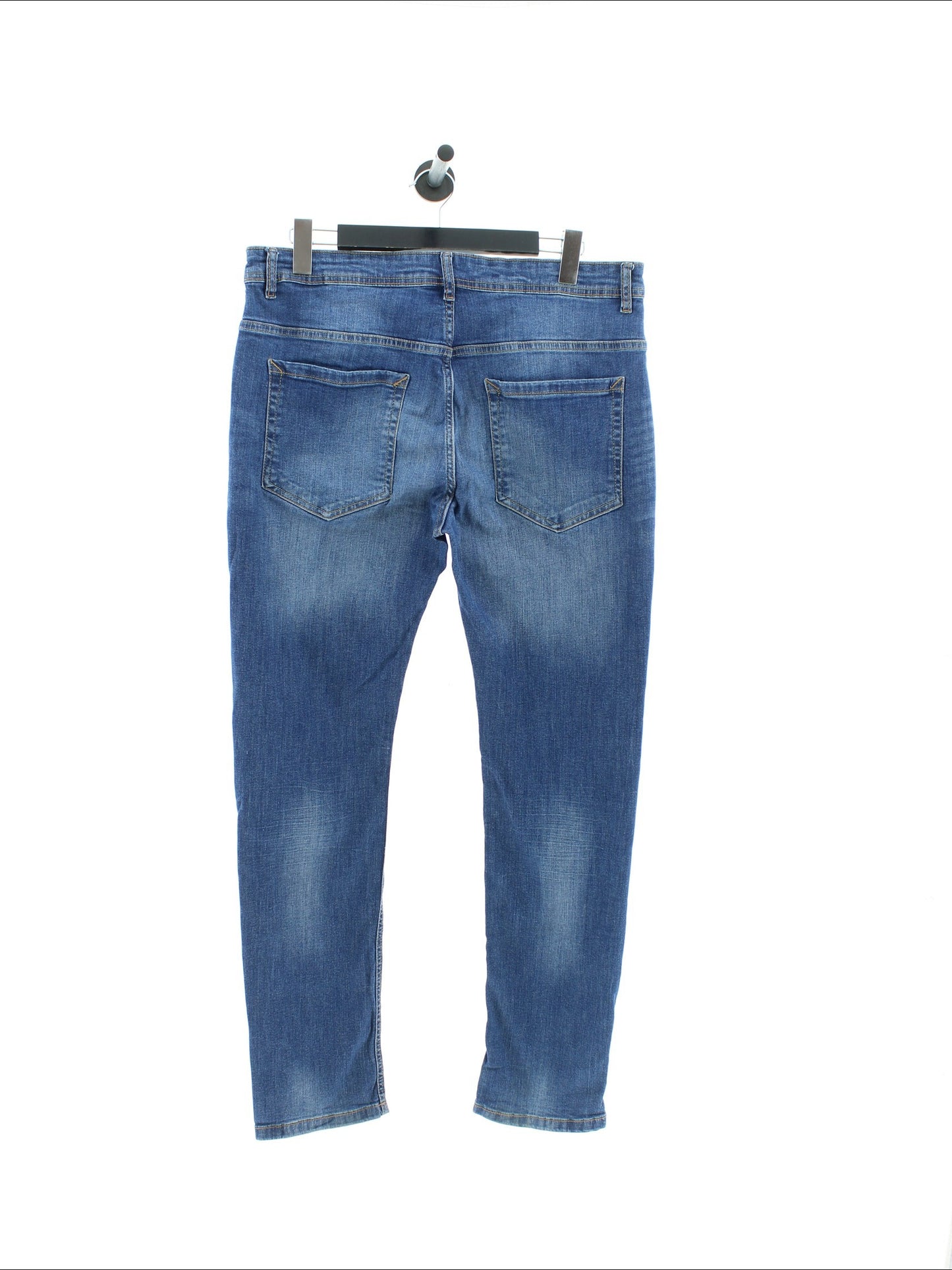 8e6355da033fc0c33210a55d20b8274a