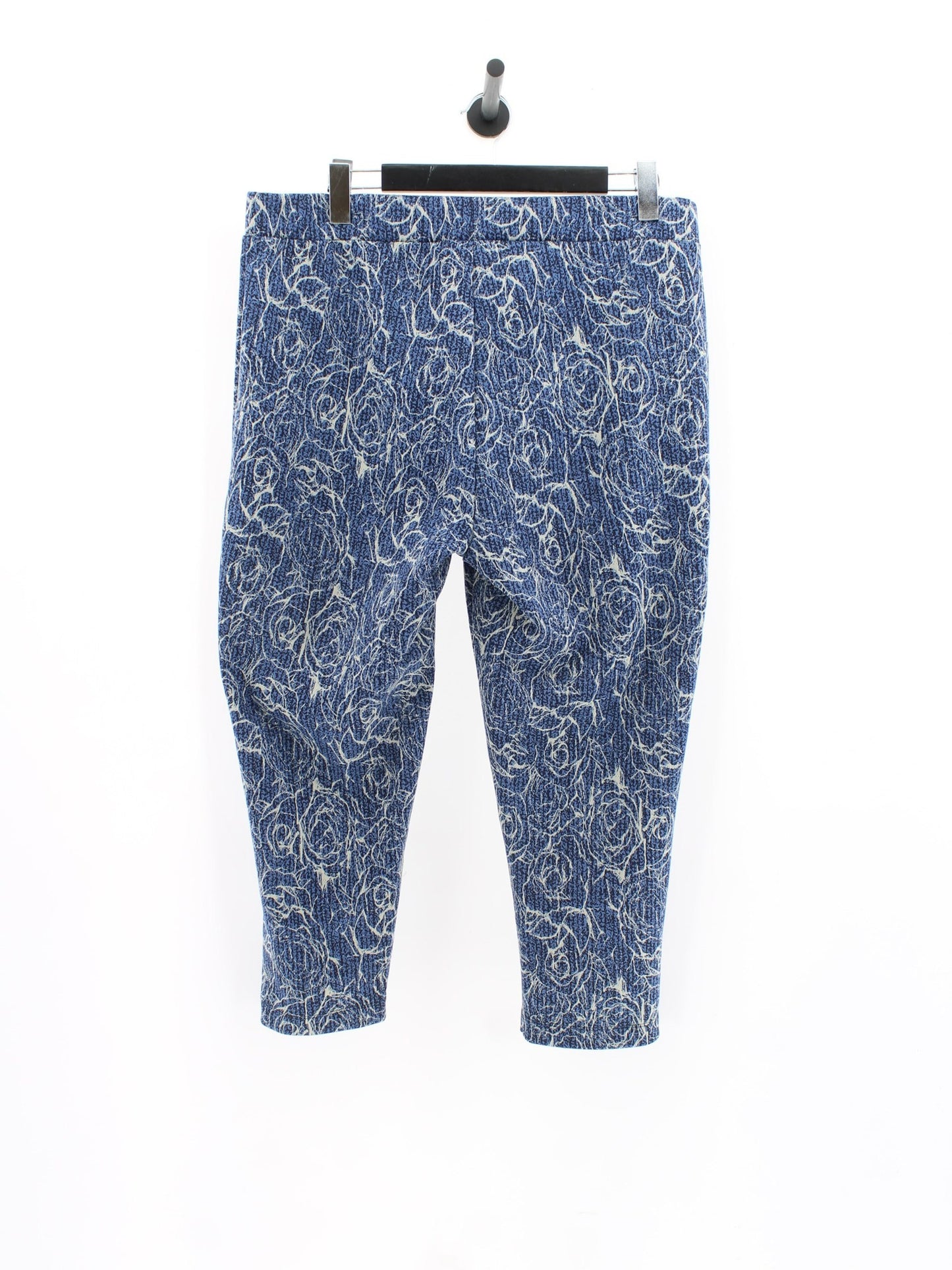 c5986b7910f3aa101bbcf8bf20031061