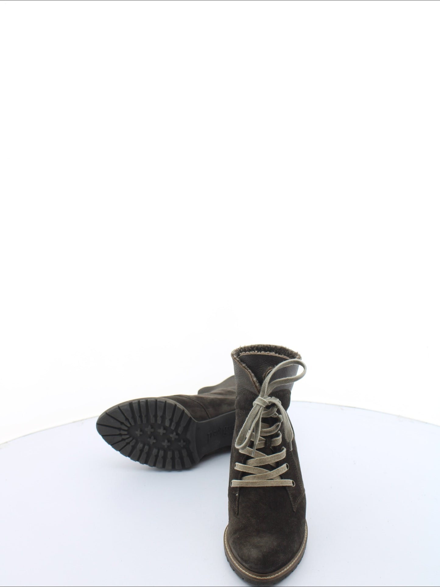 6381ce623fb6bd72171a0ee4c1b2b7b3