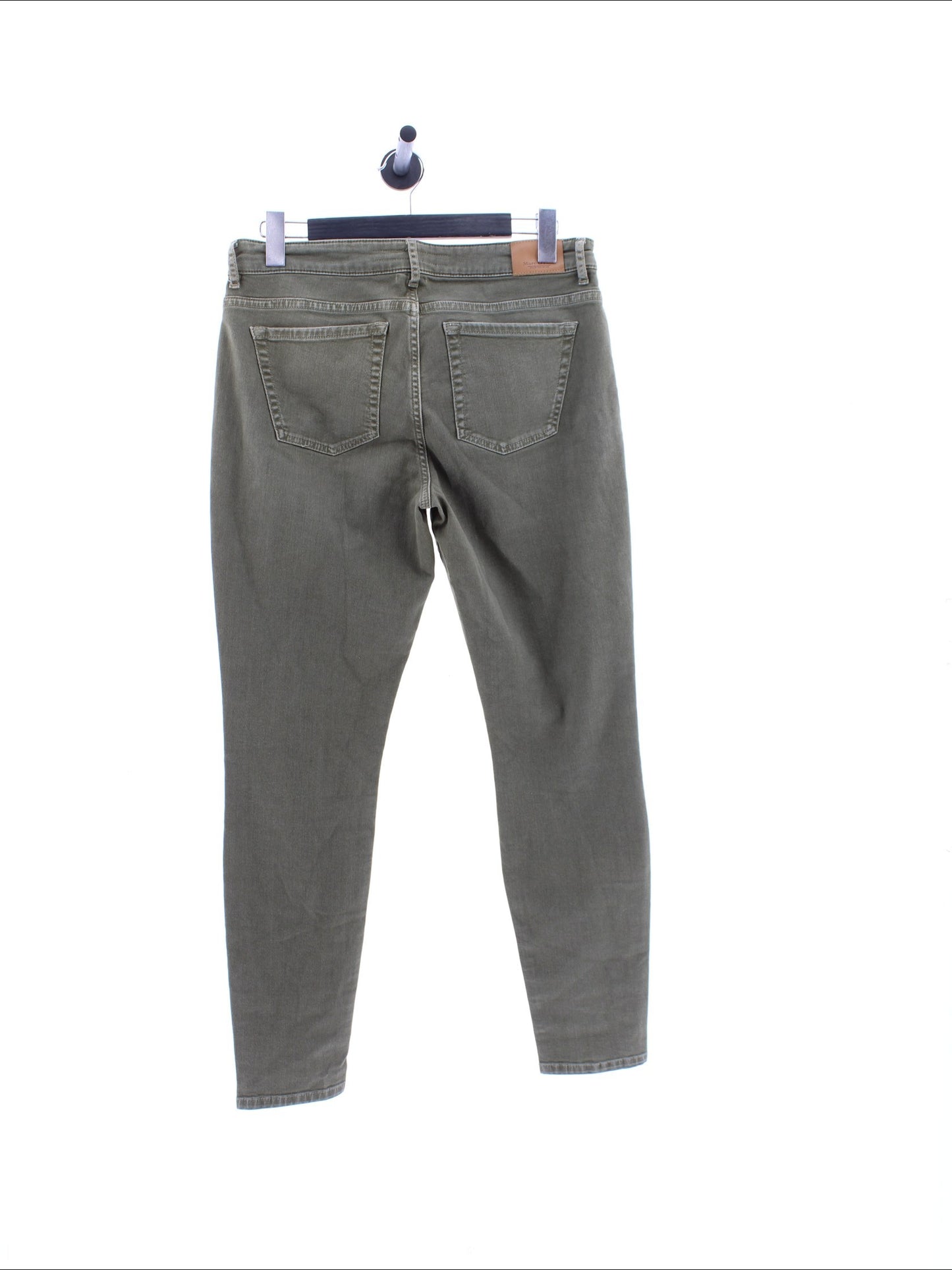 887265ade65b50929205981480990a4b