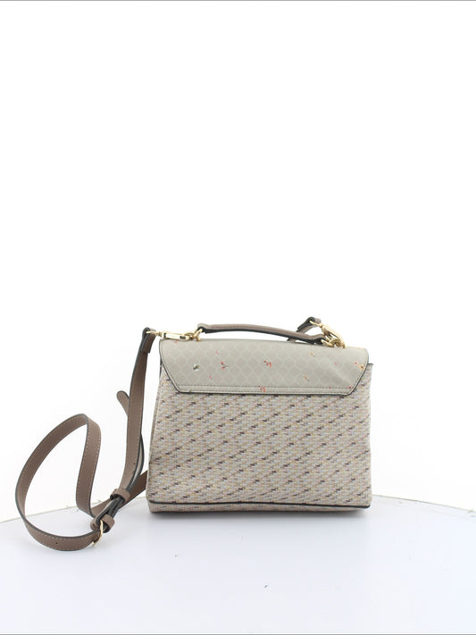 a0652987f5960b3b78c4a56a30cf93fb