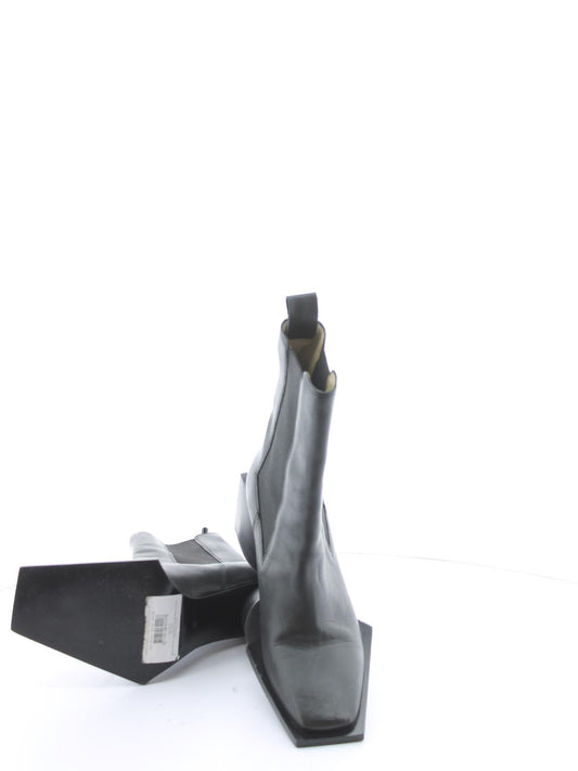 1832c2e94b676a78ec4b163dc4fdd846