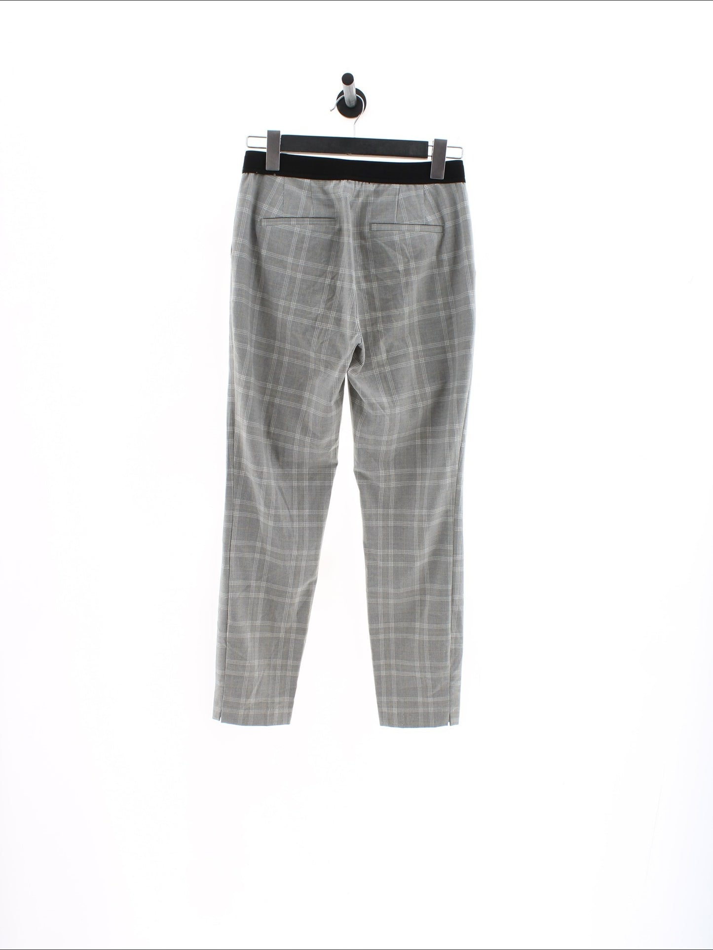 b4f8bf8020b76a24964d01a0f210e12d