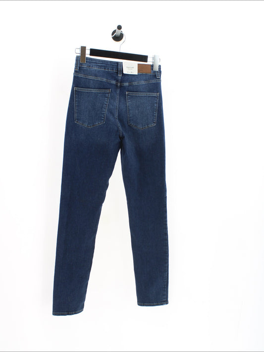 bbb3583f9686bffe13fa5332352908bc