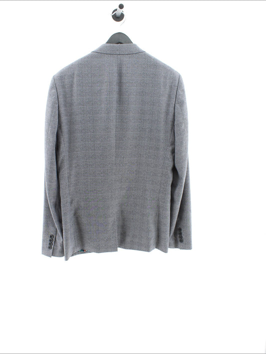 be0b944489f8a054345844ce46b35590