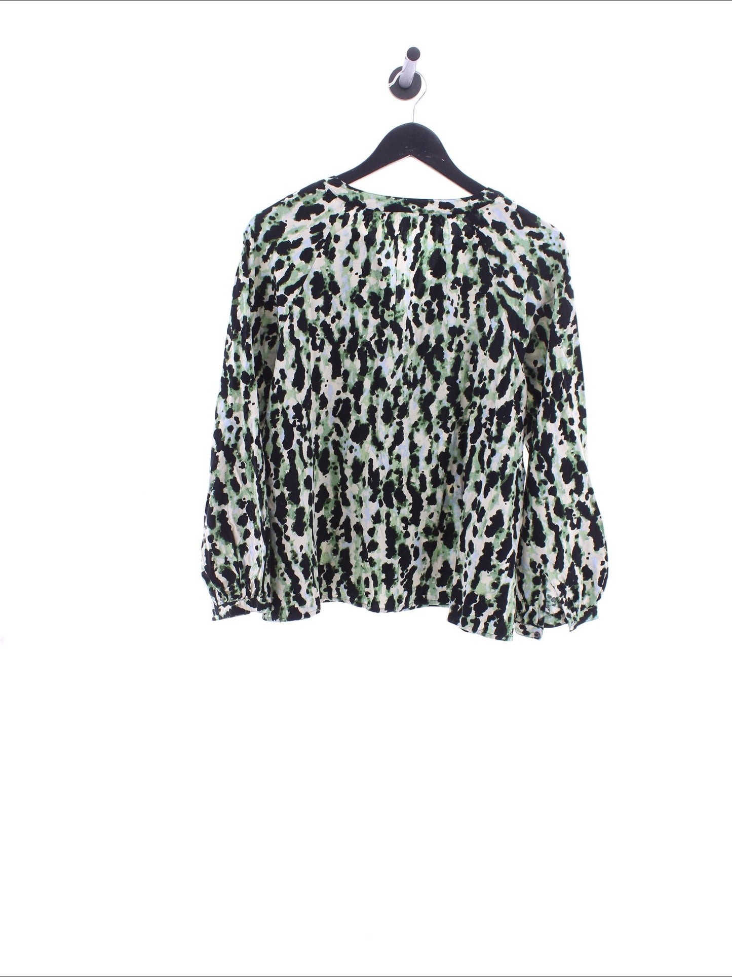 ee69856d7b124a3501290ec4f8c6aebd