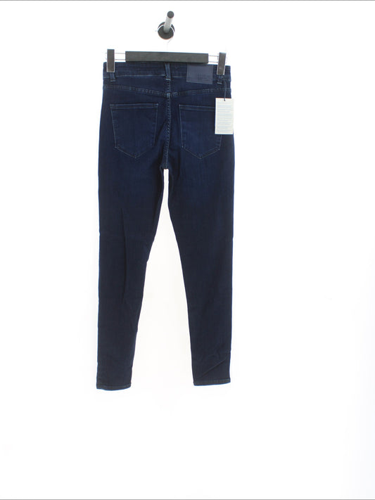 9cedc1810ce89fb0a3c72d4e3a38e989