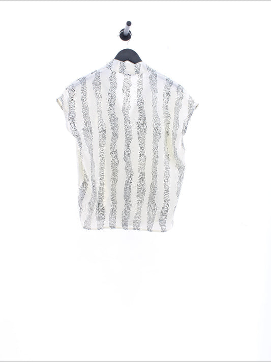 5c93097cc2f74923bc36b8991c0545e2