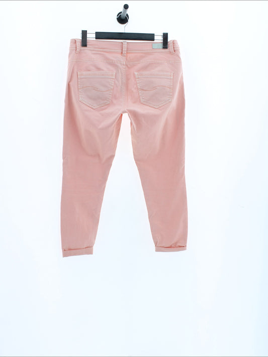 41f57d893da72e771ee9086409411030