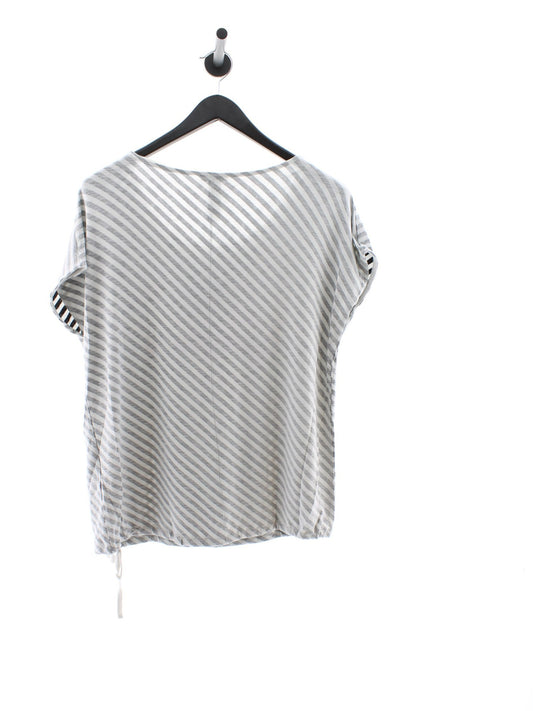 e8b32403f737019914630819e038e27d