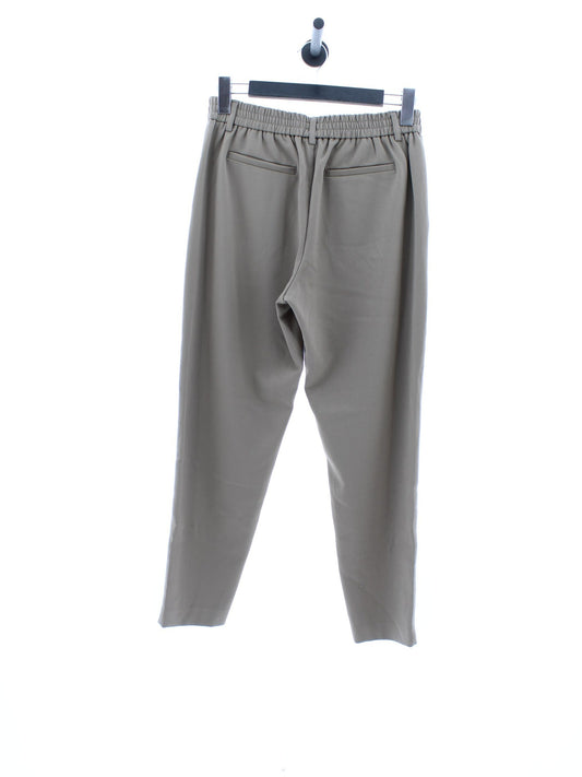 8fb8675d70e3296ad38563cc4c197246