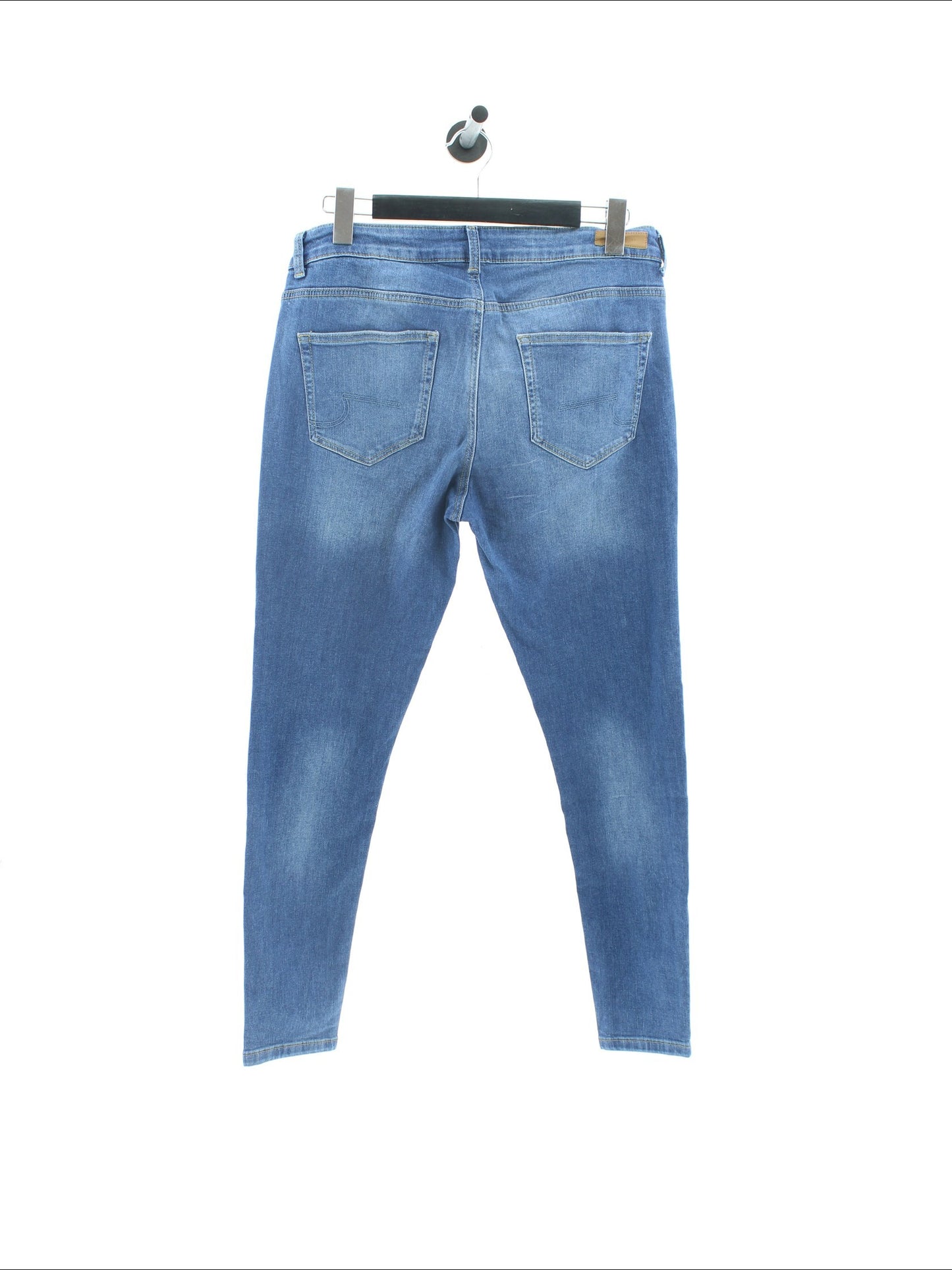 e2b205231524026fae745ea69bddd91b