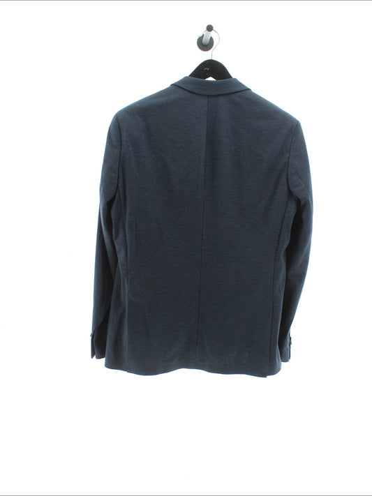 eb8b5a6ea766c608fed1868c78093f00