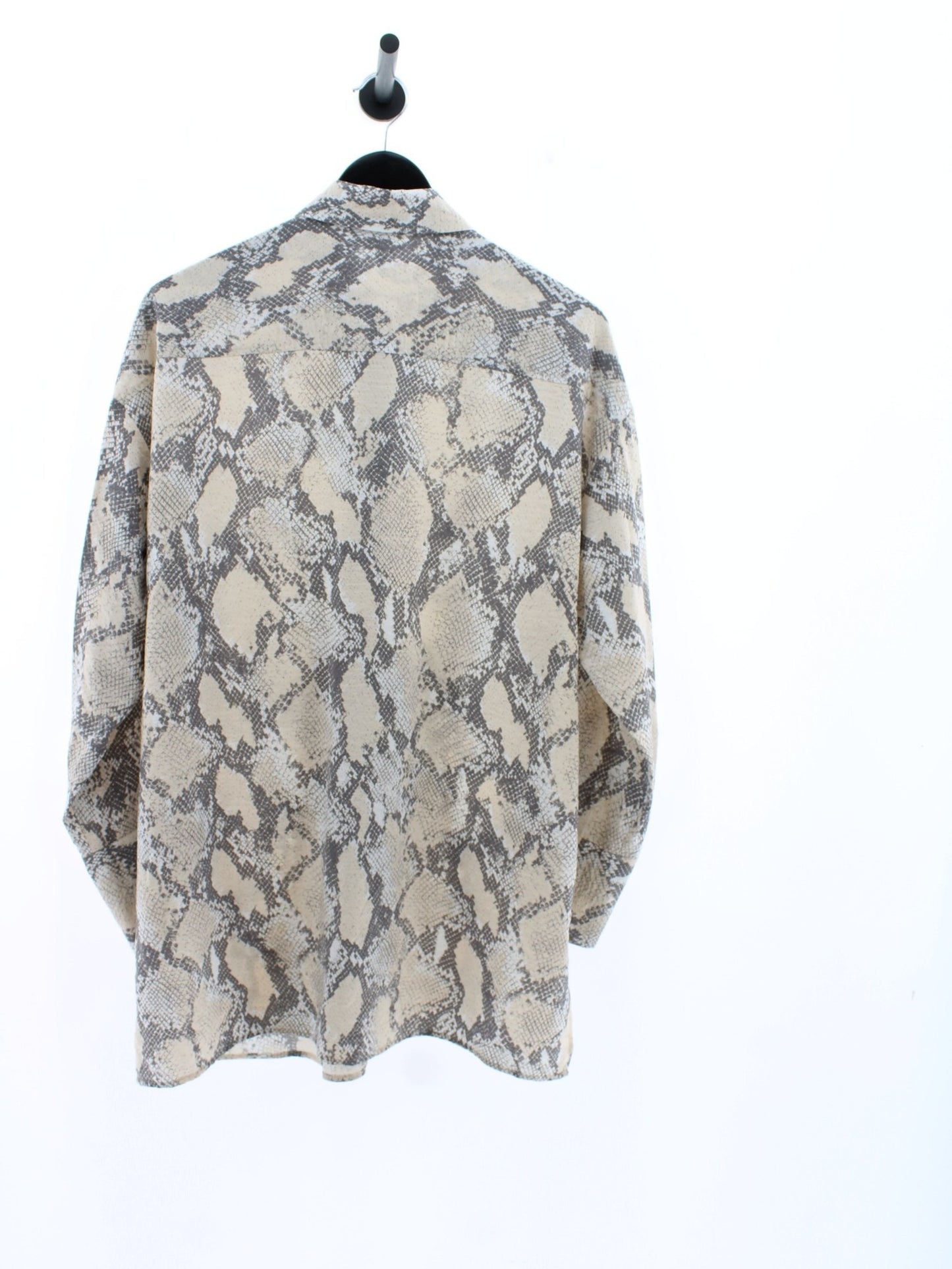 e06d8057e6da321a7470d624a96cf6c7