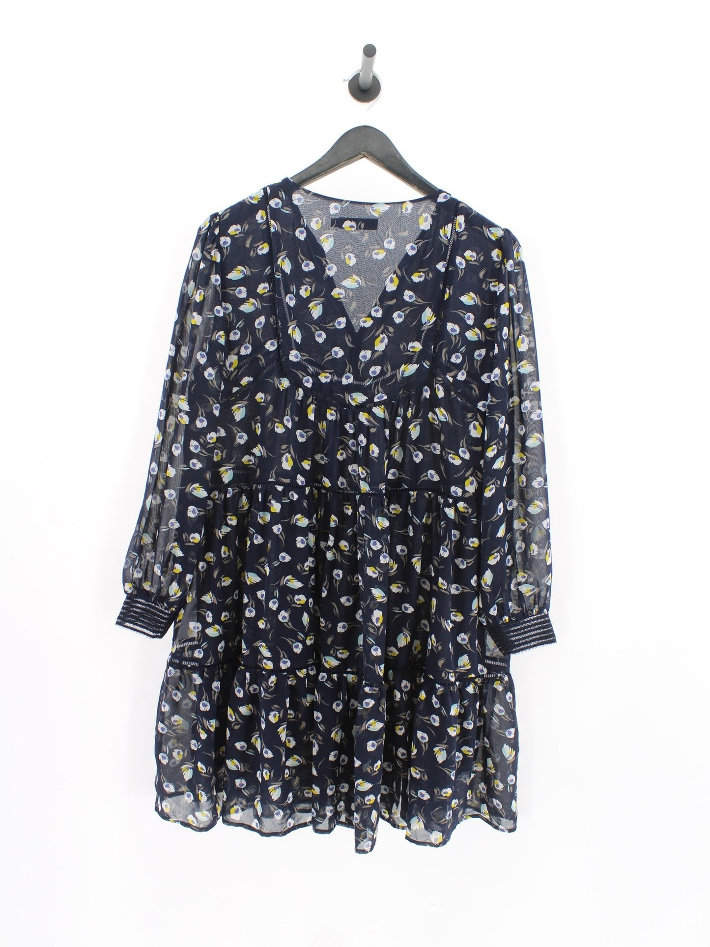 27e457bf95b878d8088b5d6d69ce0ee3