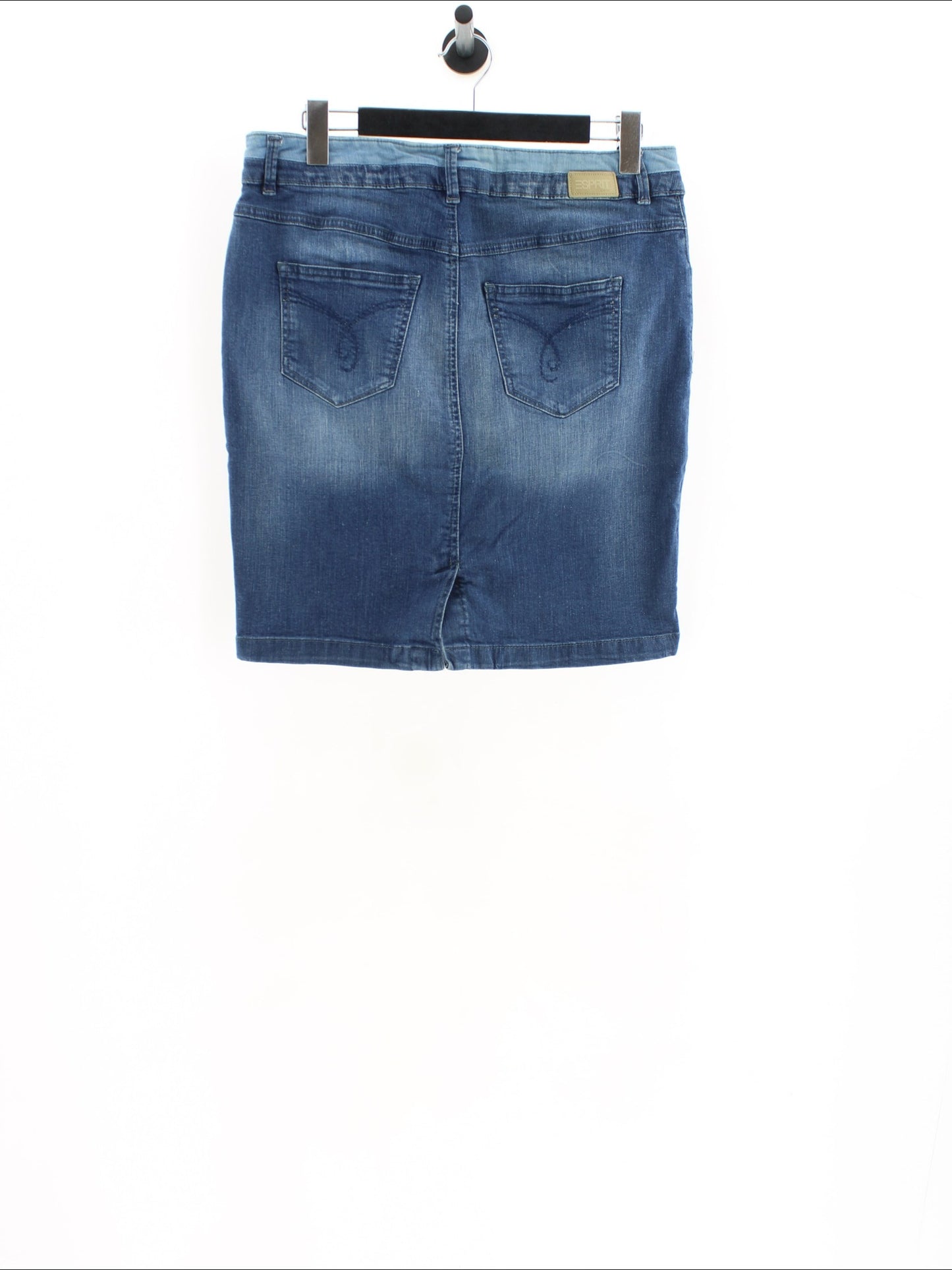 ec9f9938db0afc3975987f2911df9506