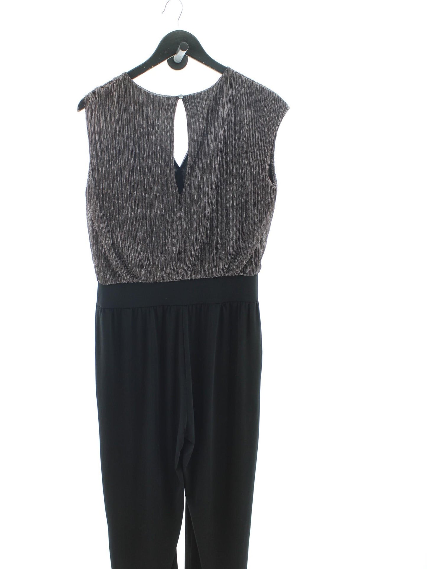 fb81a425efddc553bf04822d10fefc18