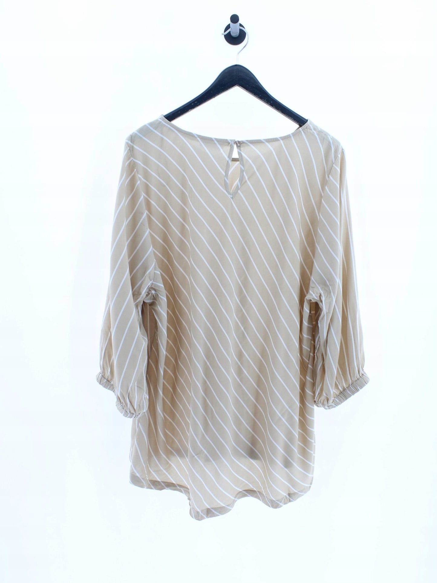 1ad5cc349922f3d2b7fe3a5038da343e