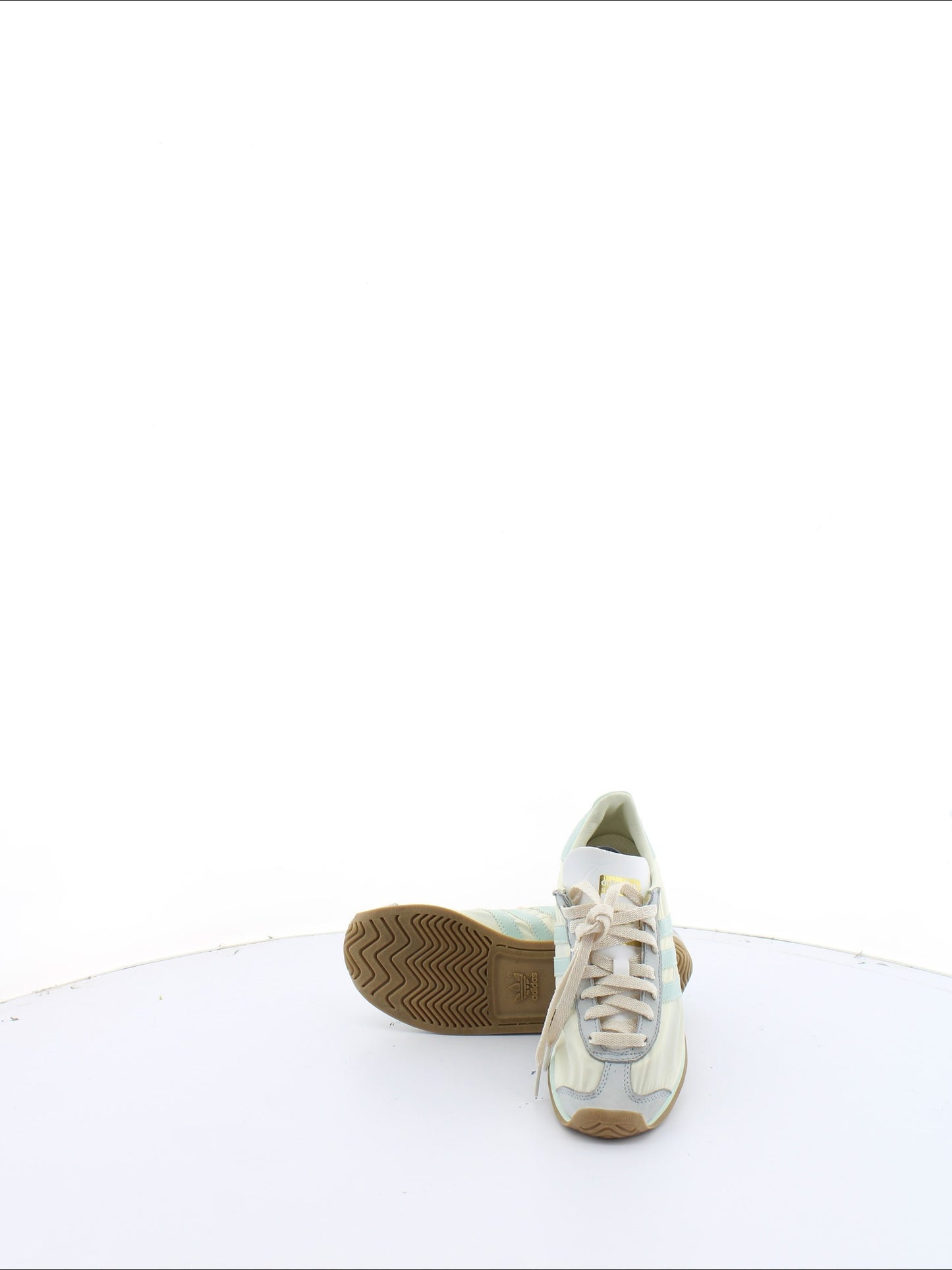 70e0249b4d931fb432d0f8154f9b742e
