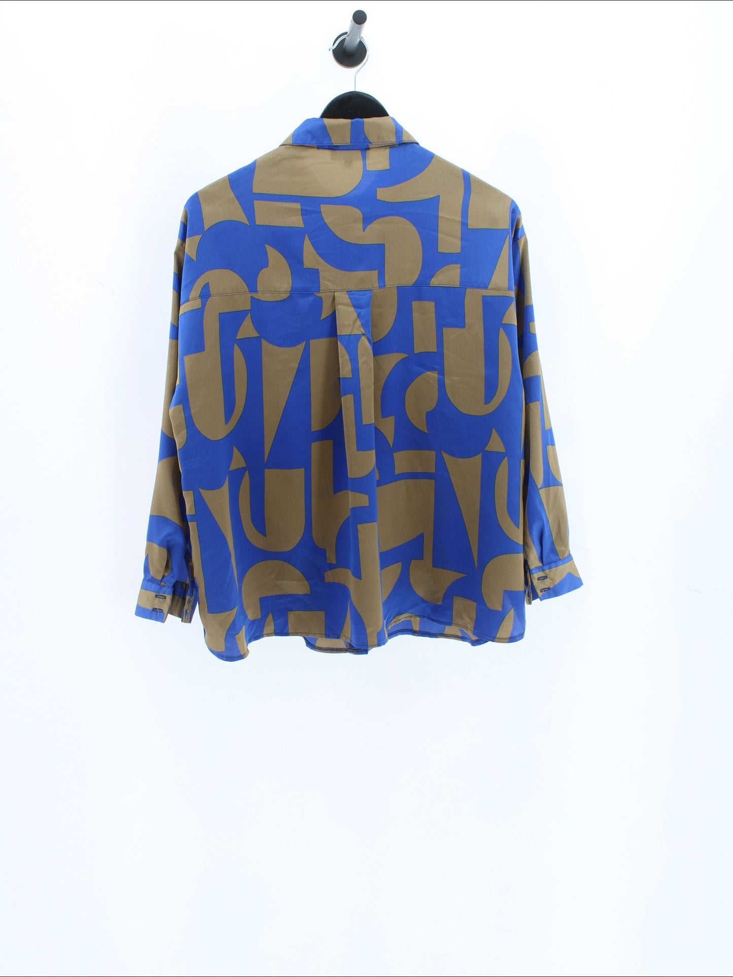 16e356db83ae64b8489e816724b45bff