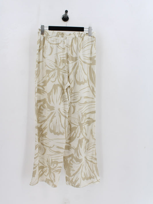 8538682b16d1c4fc263d2793a81c8653