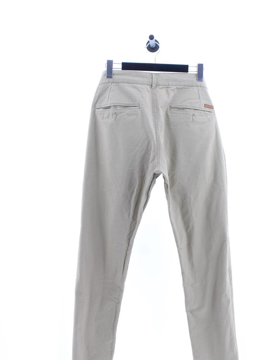 2850b6ba1e648a2a789f81070d497a26