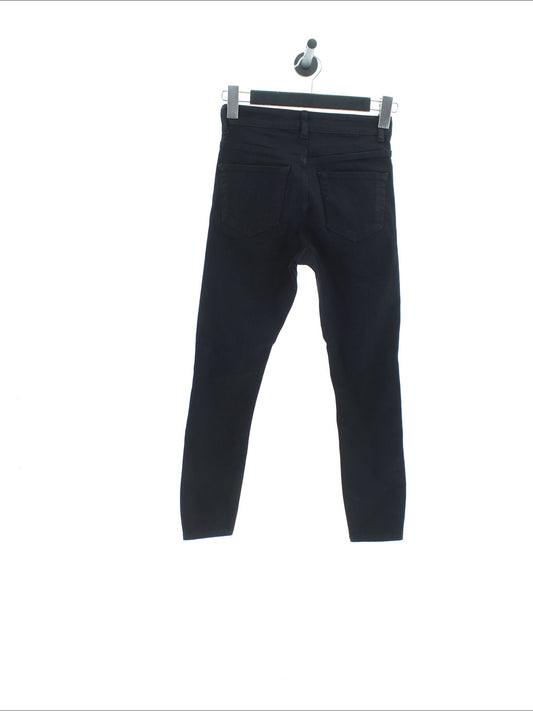 b43647cc41277199142dcffbcab0718a