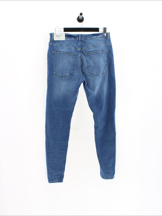 4ade02d0439fc2a6cb4967f937dbd6b2