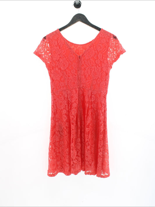 39906e9fd427634c39c38d7920307151