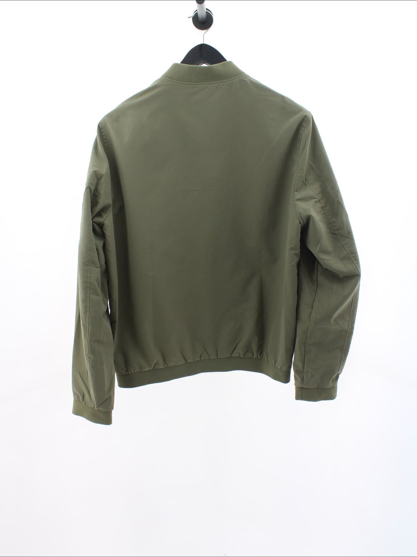 5ad2a791352db1d10ca8b653679f6680