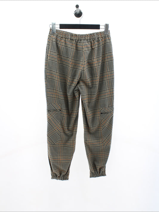 af044fb2aca2d65f7b9f0800bfcee250