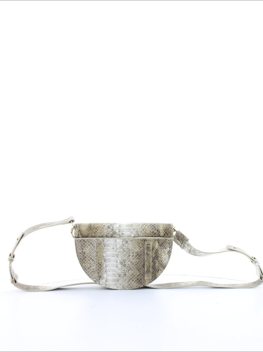 ecb4e915d1e602da4daa67355b62163d