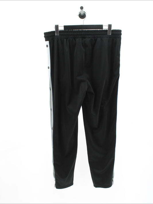 0830725ed40302615901b0f75ae0ef2c