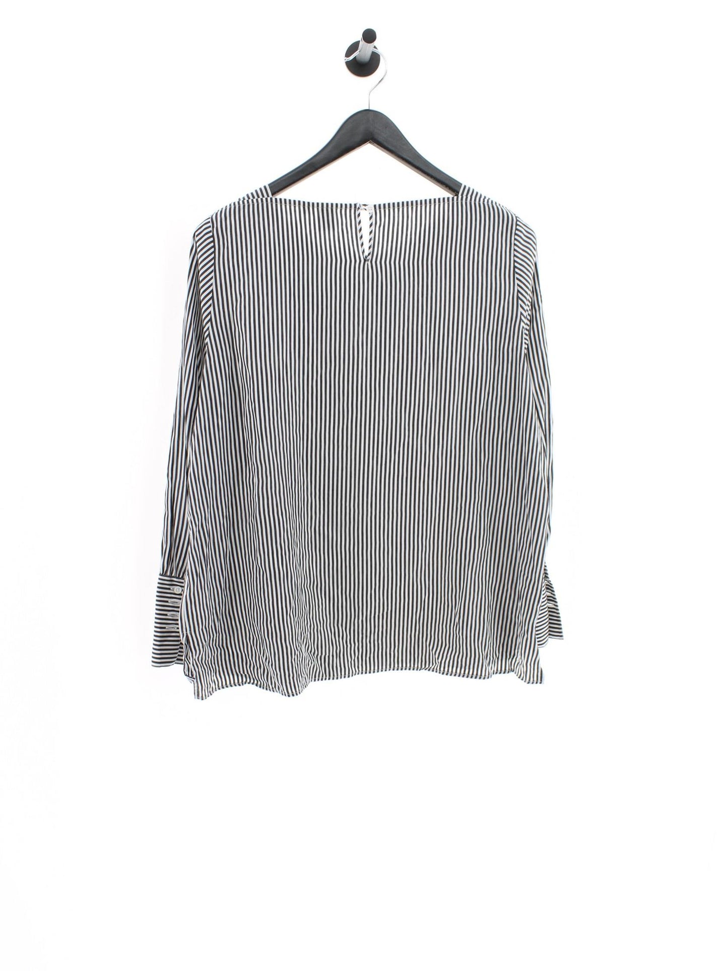 a439b9a7a59dc81274cf0bcd0ed7d5a8