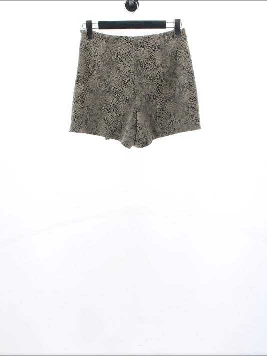 556d7400591f8811259e01ef345e1255