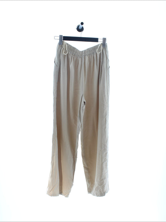 8b884063cc914f86f5c208d5b8ab1048