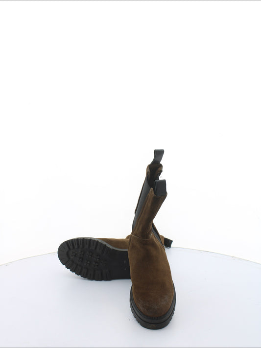 46edc797bdc83aabb804c719935b3142