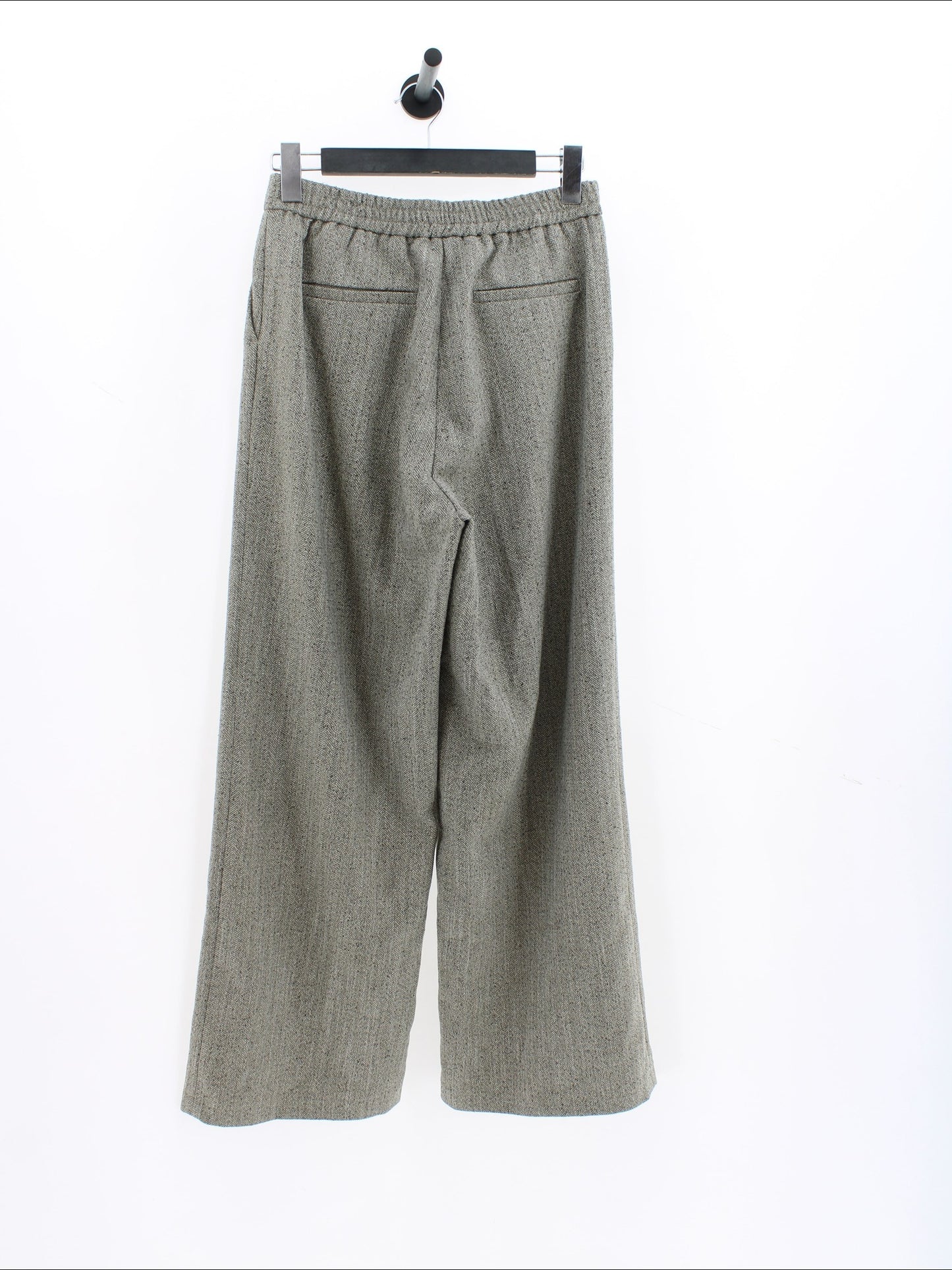 121dbd5cd706bd43fe90b5624c1f1353