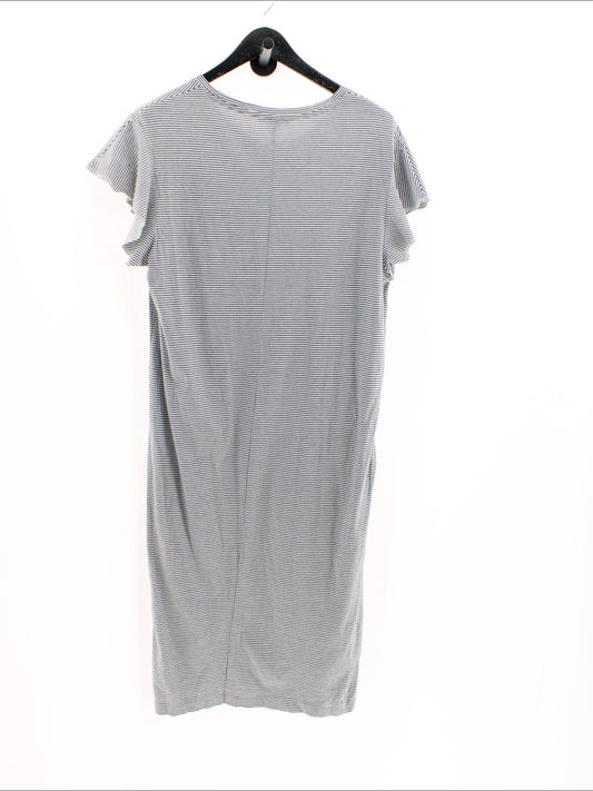 fcbcf2b6c9c3c27a95a8e9bf60ade005