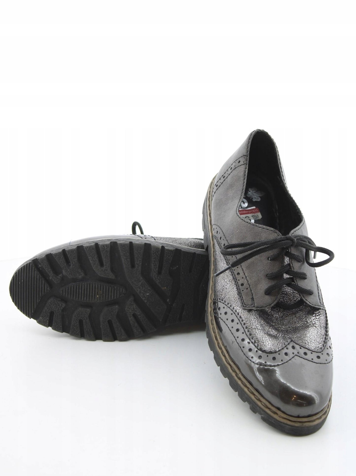 51d01084fe1381d6e2afad06f980266f