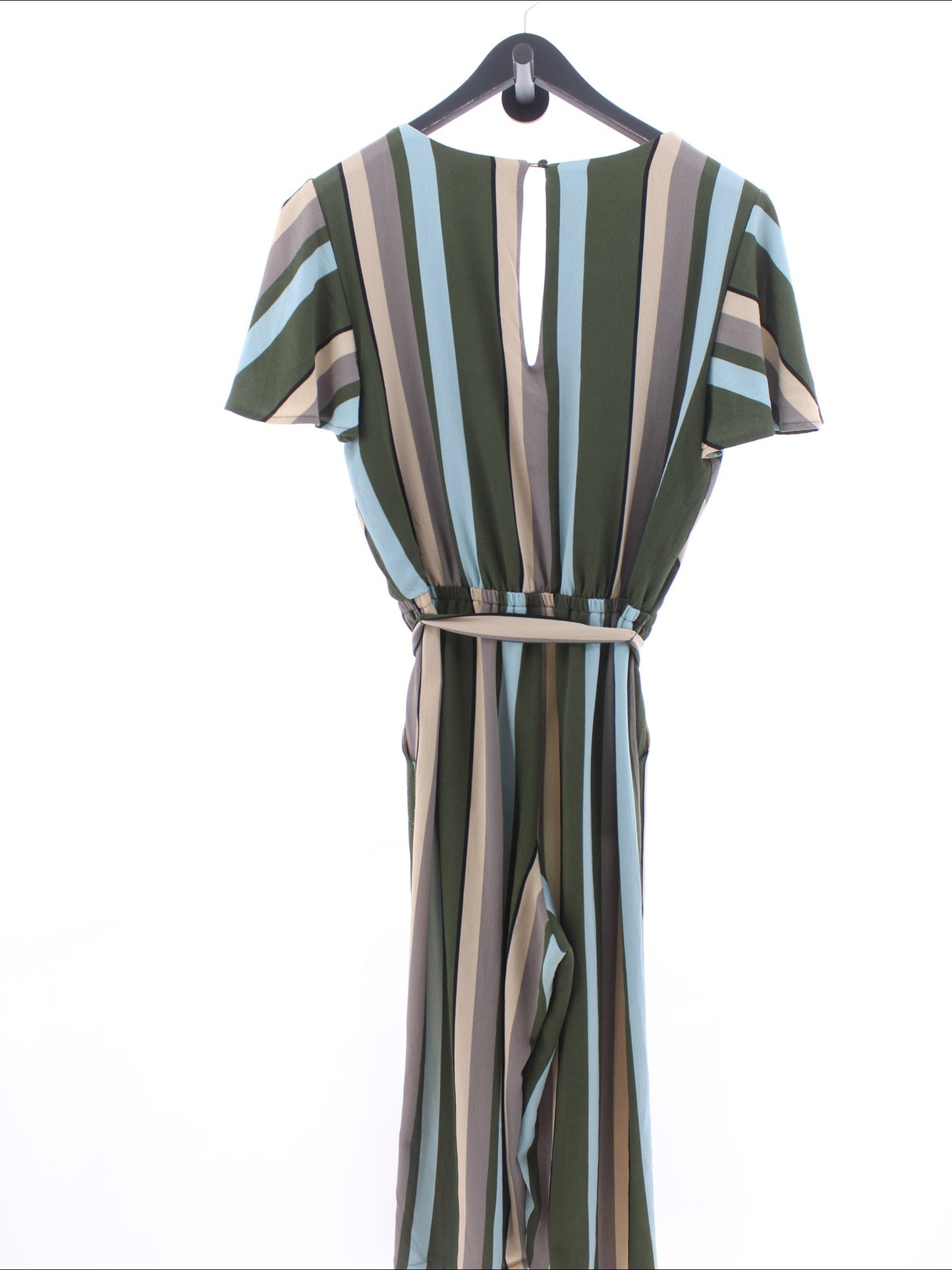 8e65a0a821eac00e506ff61488091790