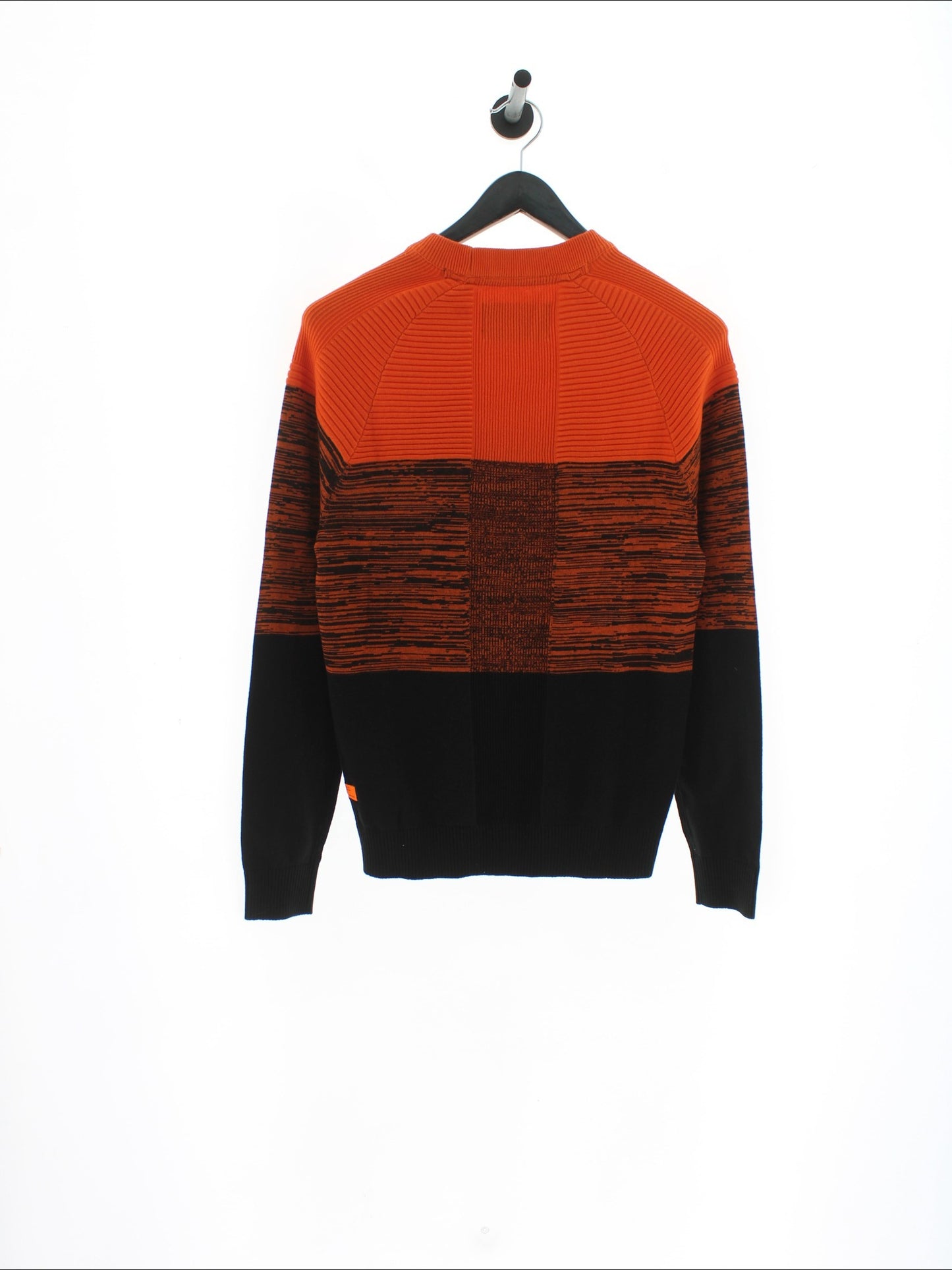 3abc46eec38937f72eb78f9ea9895cb8