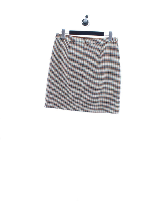 94ae65d9a22f434d54e7f4b51ecb1dd5