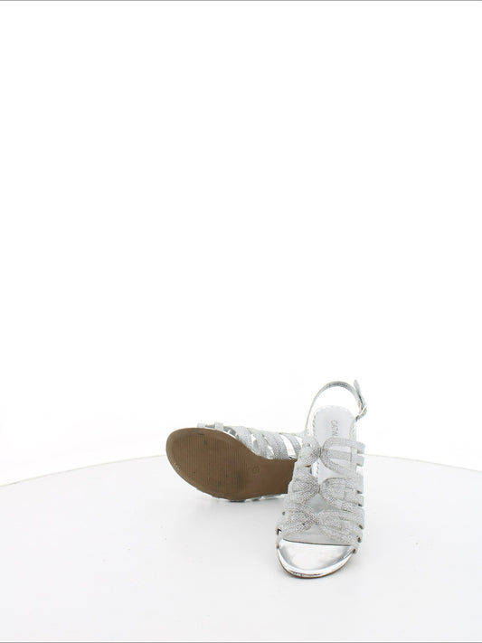 e5c04db46330f25008c36906f6215fea