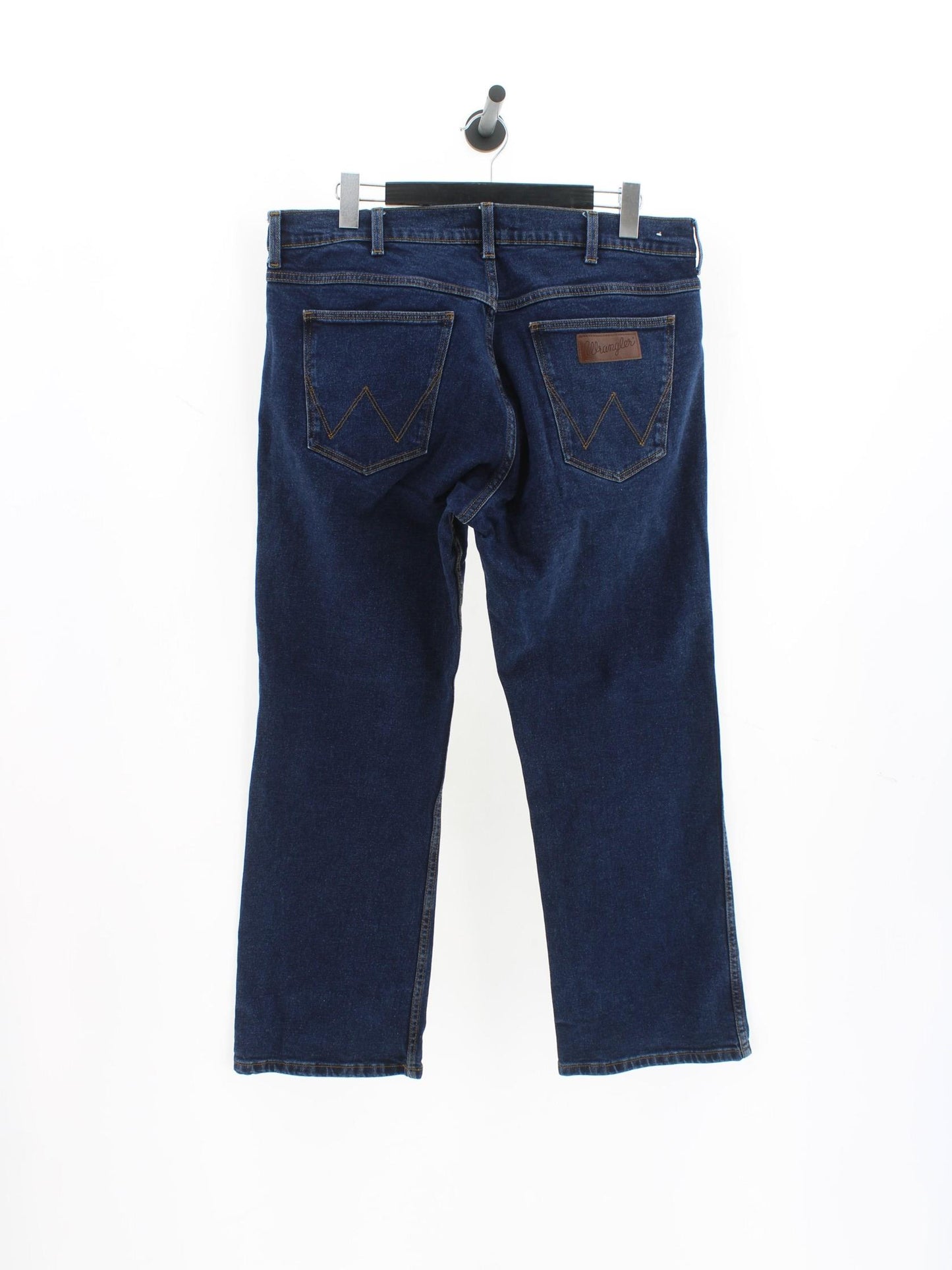 31afb3effe36dfa9b3653b9b08ee5202