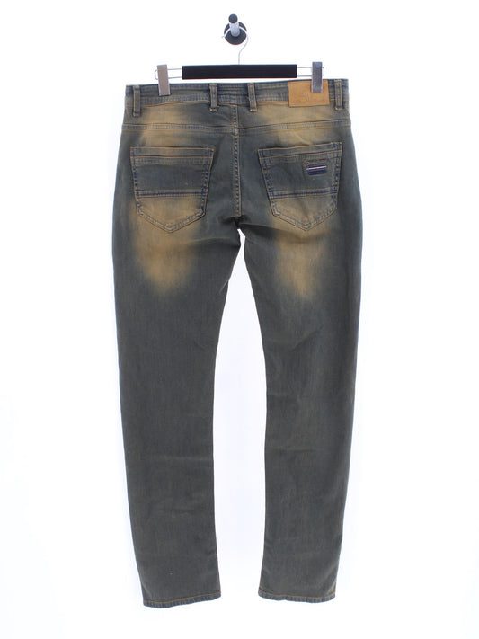 fb90167e56ea30e687360f94ca05f3d0