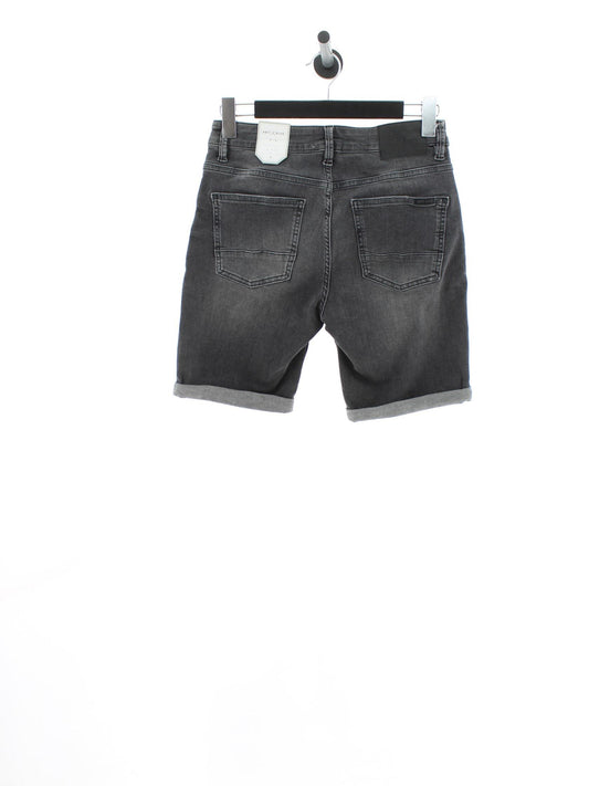 a44f2aad9b97eb25f1f80318cf439361