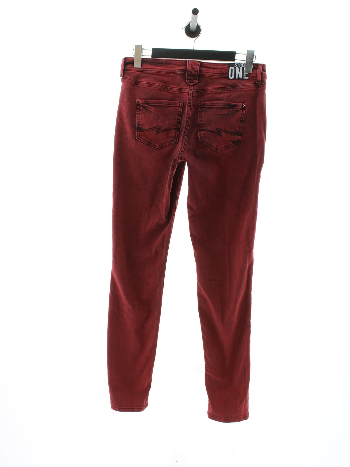 1c54128a106b1ef43c9bf0b55709203d